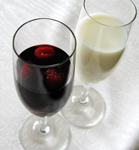ローヤルミルク、ベリーの赤ワインマリネ