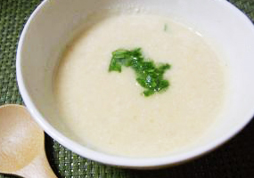 野菜と発酵大豆のスープ